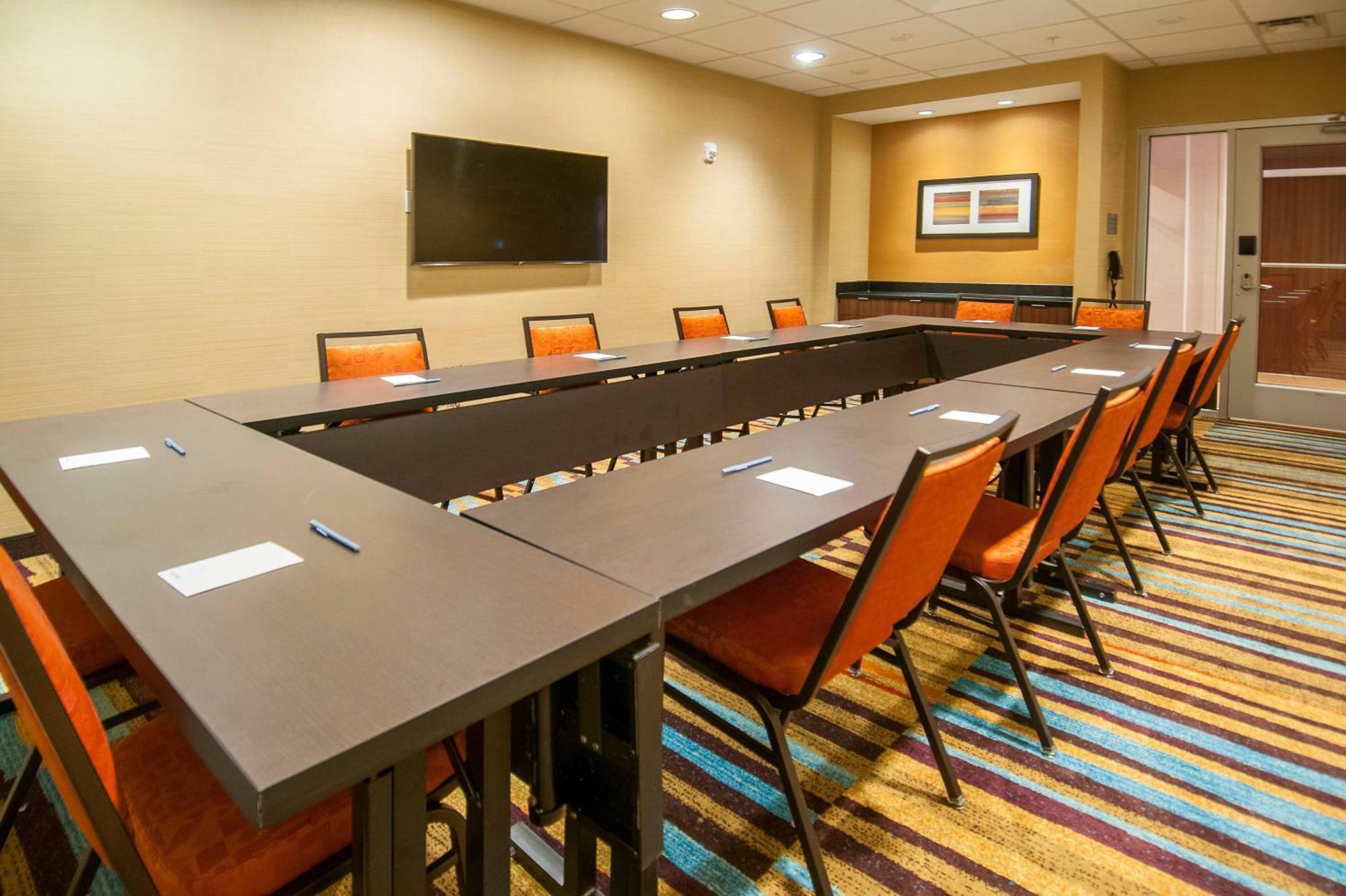 Fairfield Inn & Suites By Marriott Laplace Bagian luar foto