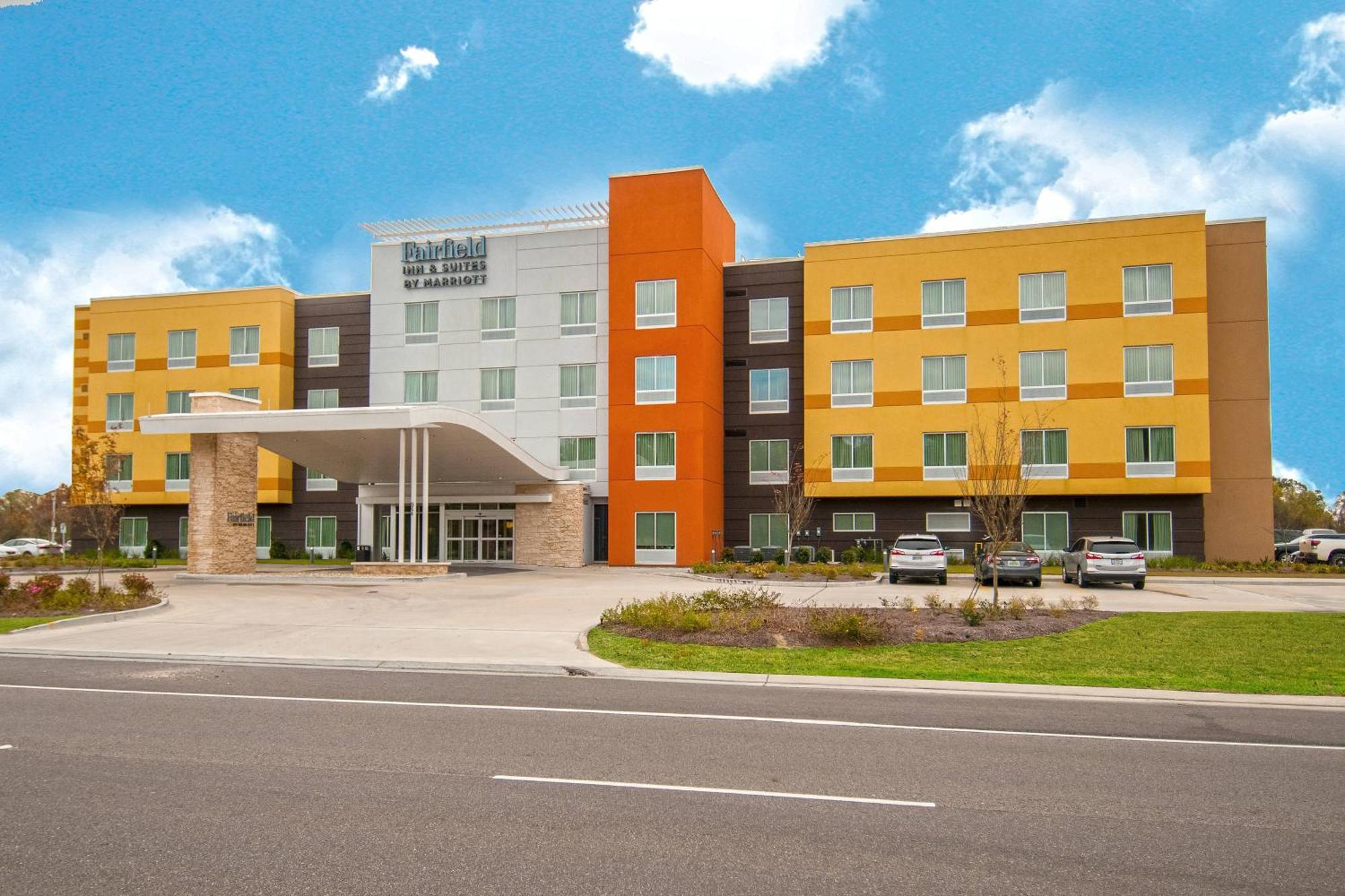 Fairfield Inn & Suites By Marriott Laplace Bagian luar foto