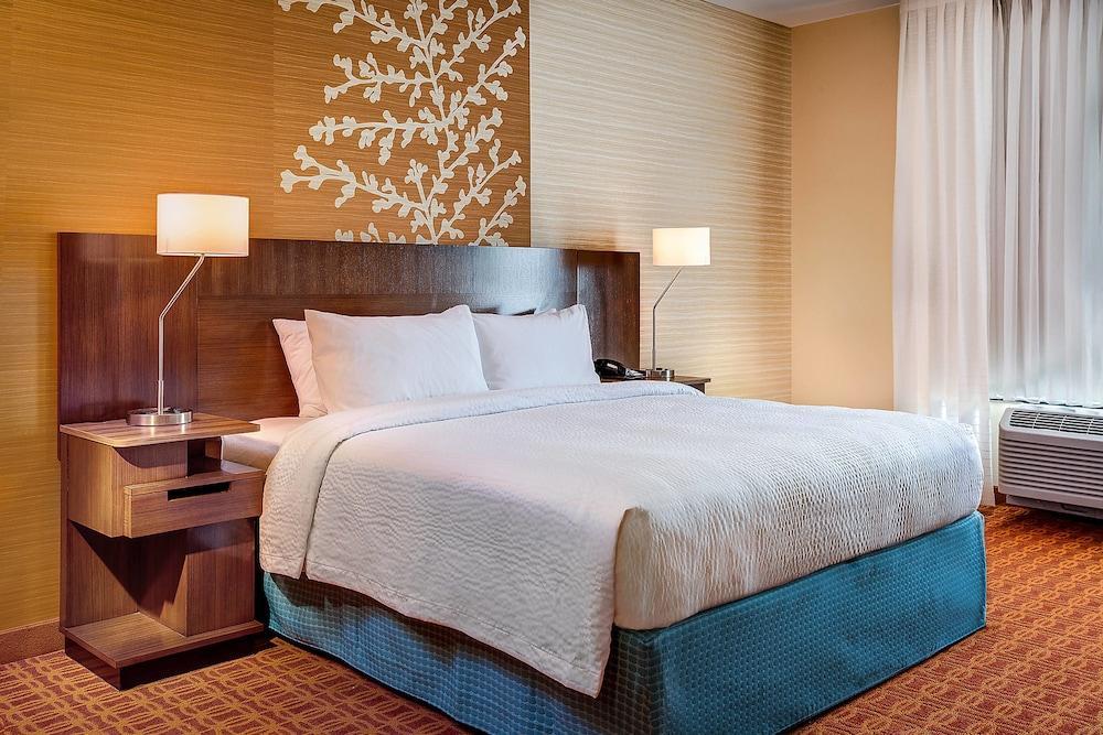 Fairfield Inn & Suites By Marriott Laplace Bagian luar foto