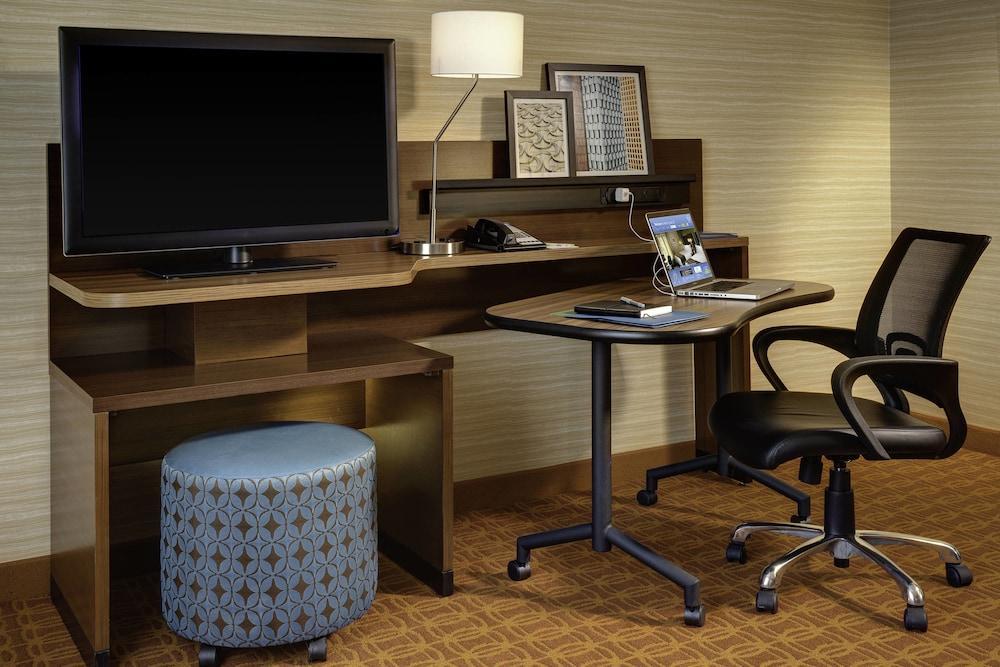 Fairfield Inn & Suites By Marriott Laplace Bagian luar foto